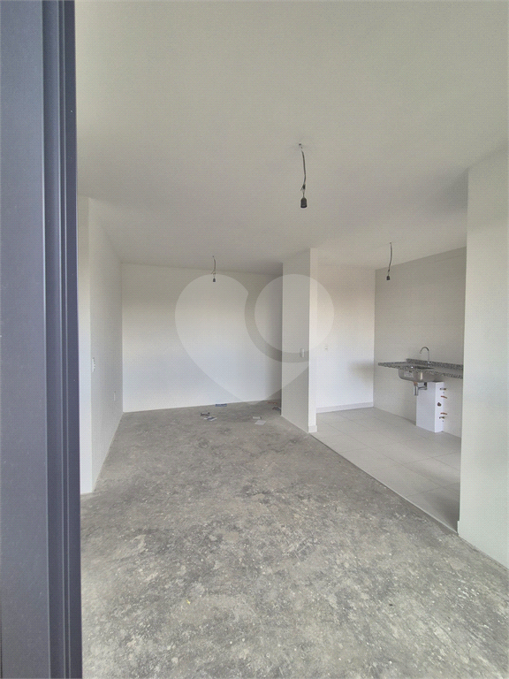 Apartamento à Venda no Elo Duo Caminhos da Lapa — 69m², 3 Dormitórios, 1 Suíte e 1 Vaga de Garagem