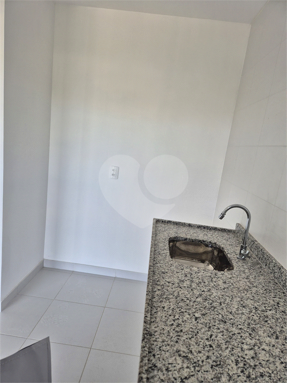 Apartamento à Venda no Elo Duo Caminhos da Lapa — 69m², 3 Dormitórios, 1 Suíte e 1 Vaga de Garagem