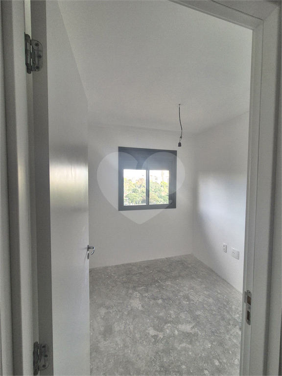 Apartamento à Venda no Elo Duo Caminhos da Lapa — 69m², 3 Dormitórios, 1 Suíte e 1 Vaga de Garagem