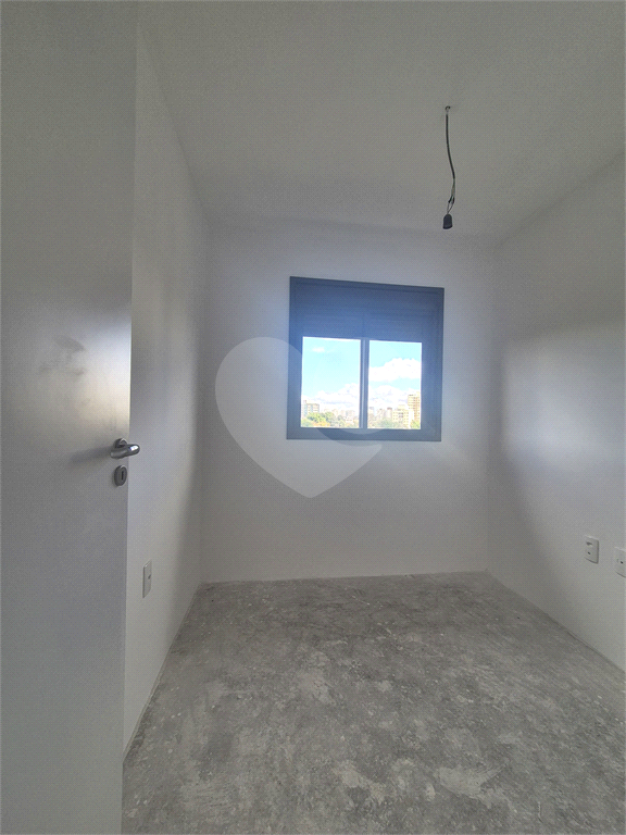 Apartamento à Venda no Elo Duo Caminhos da Lapa — 69m², 3 Dormitórios, 1 Suíte e 1 Vaga de Garagem