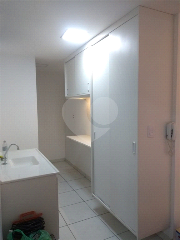 Apartamento à venda com 2 quartos, 45m² - Foto 4
