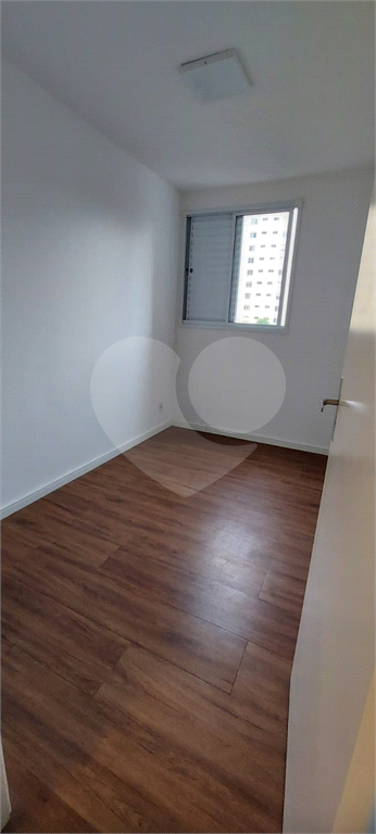 Apartamento à venda com 2 quartos, 45m² - Foto 9