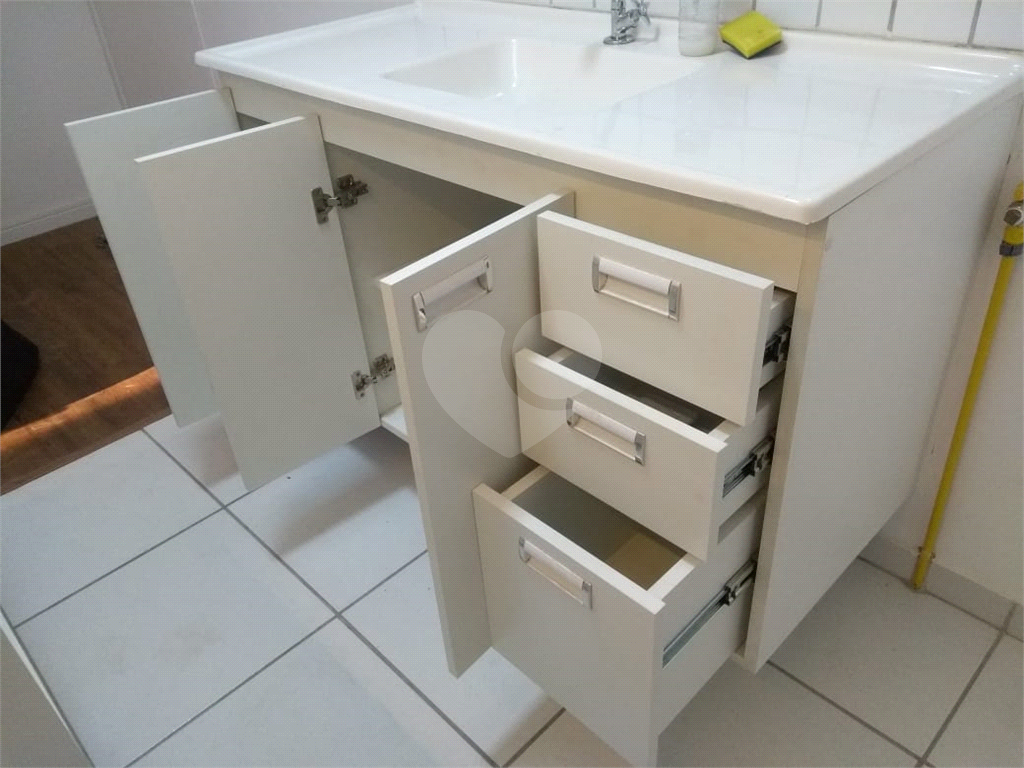 Apartamento à venda com 2 quartos, 45m² - Foto 15