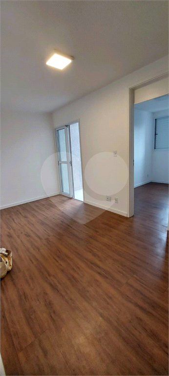 Apartamento à venda com 2 quartos, 45m² - Foto 10