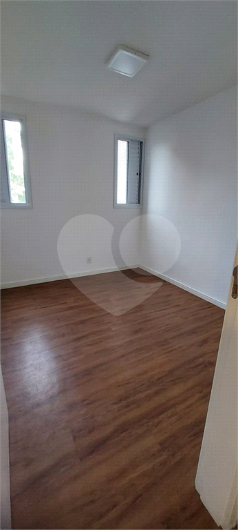 Apartamento à venda com 2 quartos, 45m² - Foto 11