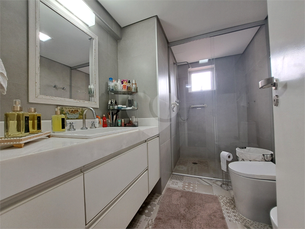 APARTAMENTO em PERDIZES