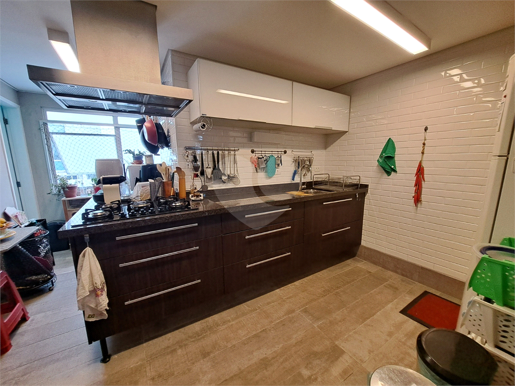 APARTAMENTO em PERDIZES