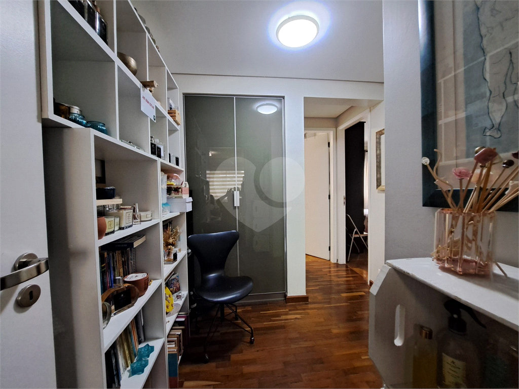 APARTAMENTO em PERDIZES