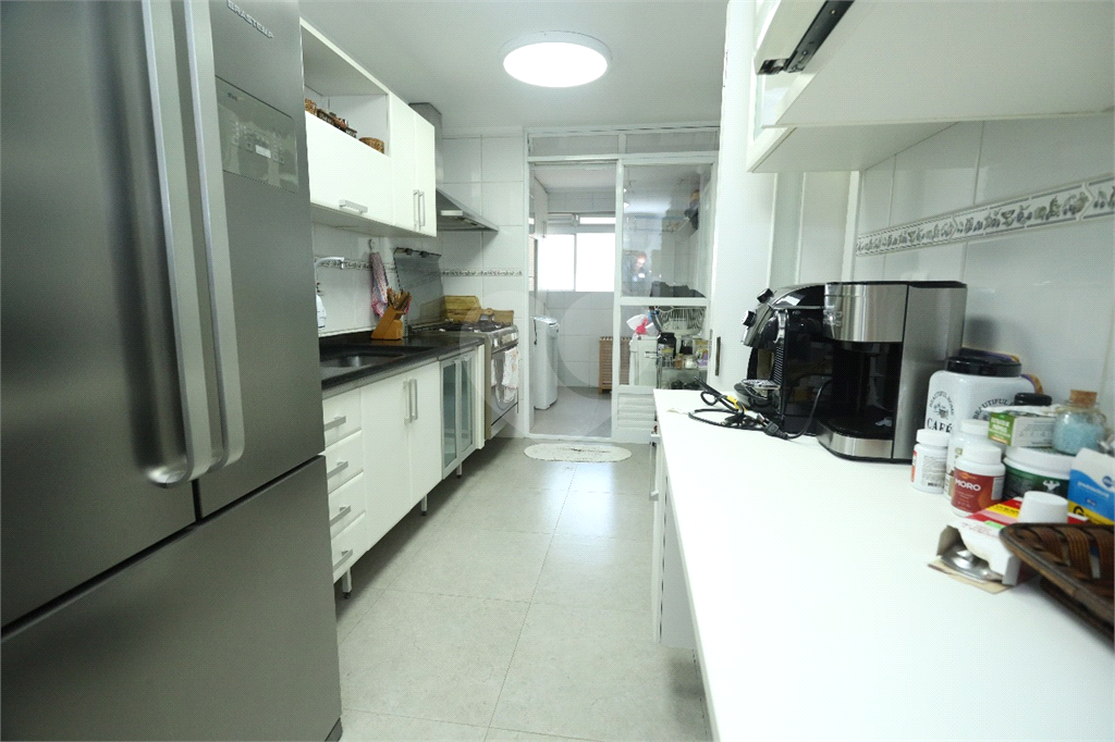 APARTAMENTO À VENDA NA MOÓCA