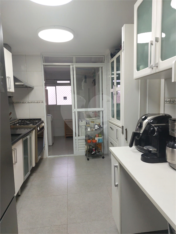 APARTAMENTO À VENDA NA MOÓCA