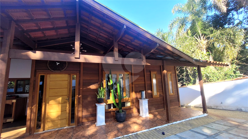 Casa de Condomínio à venda com 2 quartos, 116m² - Foto 2