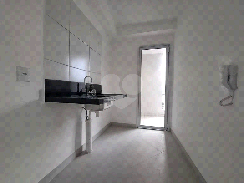 Apartamento a venda com 2 dormitórios em 42 m² na barra Funda