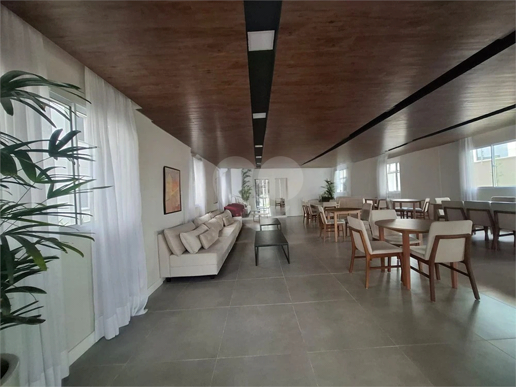 Apartamento a venda com 2 dormitórios em 42 m² na barra Funda