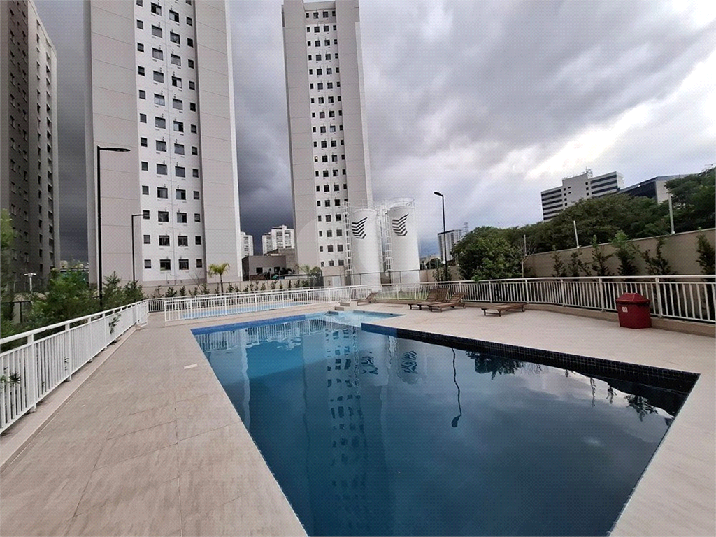 Apartamento a venda com 2 dormitórios em 42 m² na barra Funda