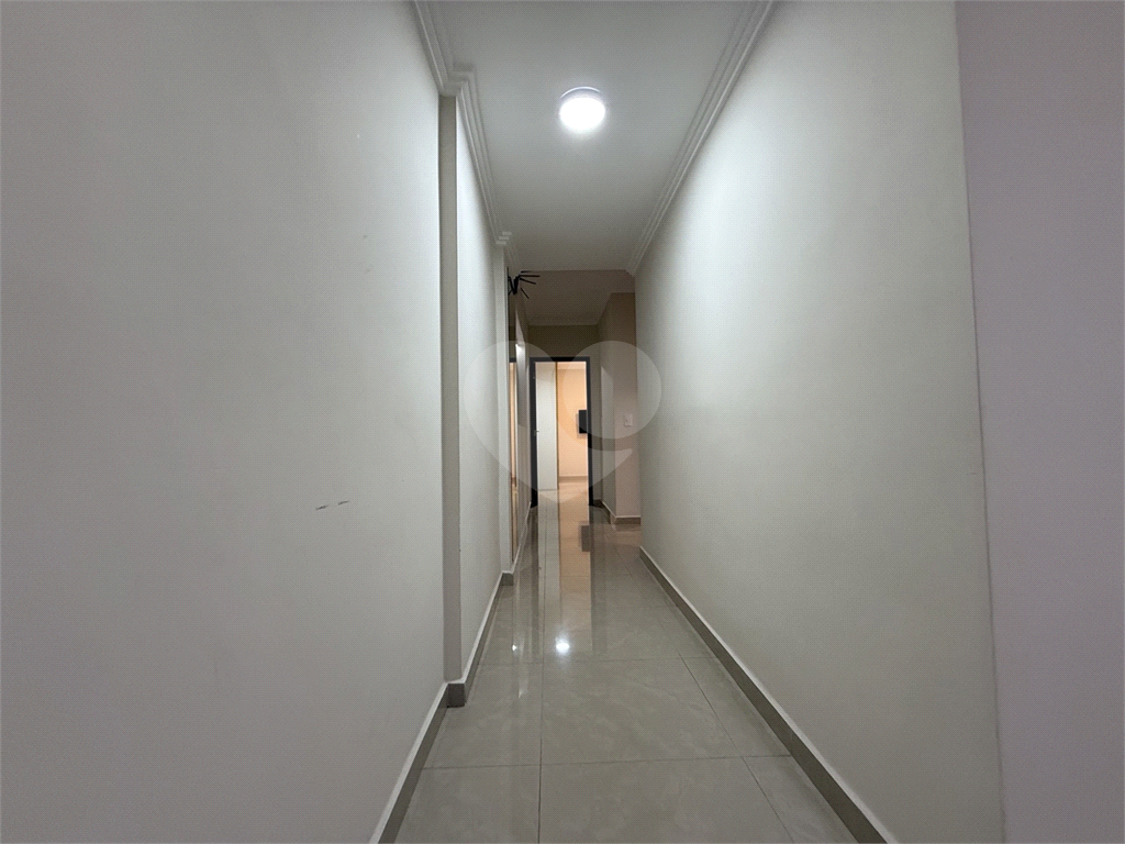 Confortável Apartamento de 4 dorms, 2 suítes, de 152 m2 na Av. General Rondon - Astúrias 