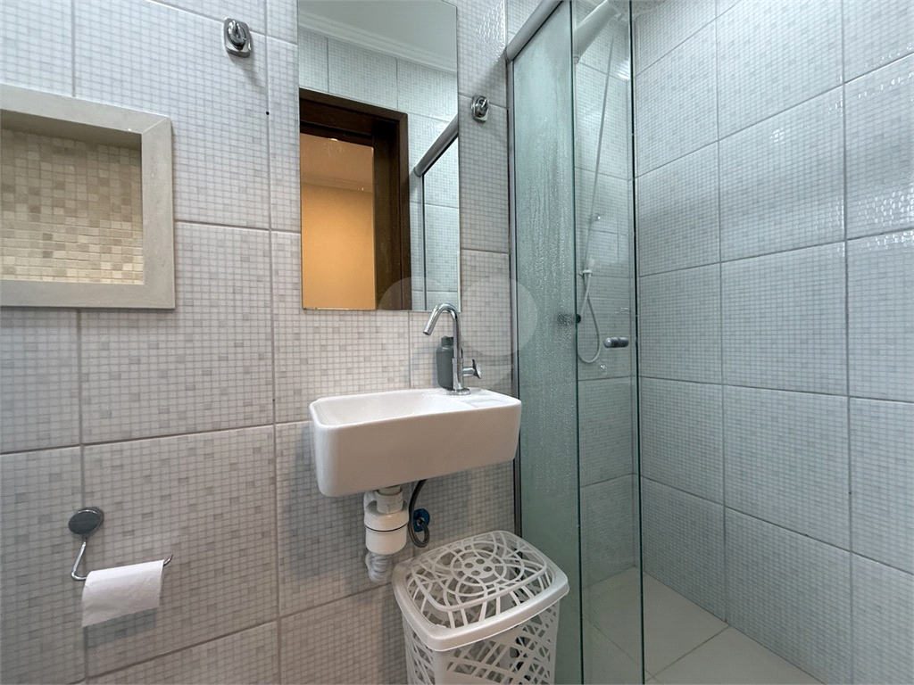 Confortável Apartamento de 4 dorms, 2 suítes, de 152 m2 na Av. General Rondon - Astúrias 