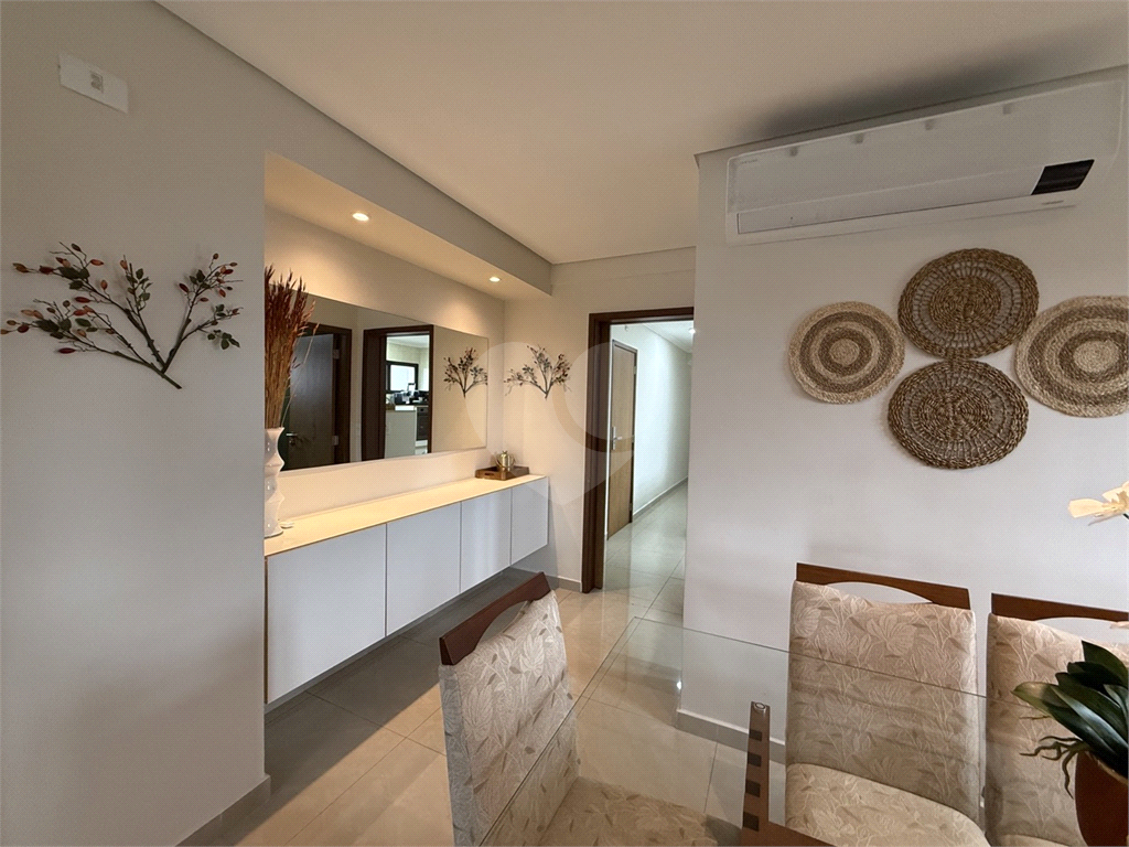 Confortável Apartamento de 4 dorms, 2 suítes, de 152 m2 na Av. General Rondon - Astúrias 