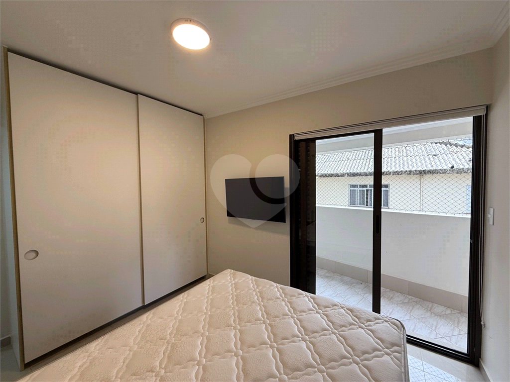 Confortável Apartamento de 4 dorms, 2 suítes, de 152 m2 na Av. General Rondon - Astúrias 