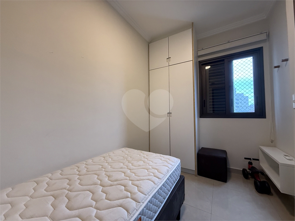 Confortável Apartamento de 4 dorms, 2 suítes, de 152 m2 na Av. General Rondon - Astúrias 
