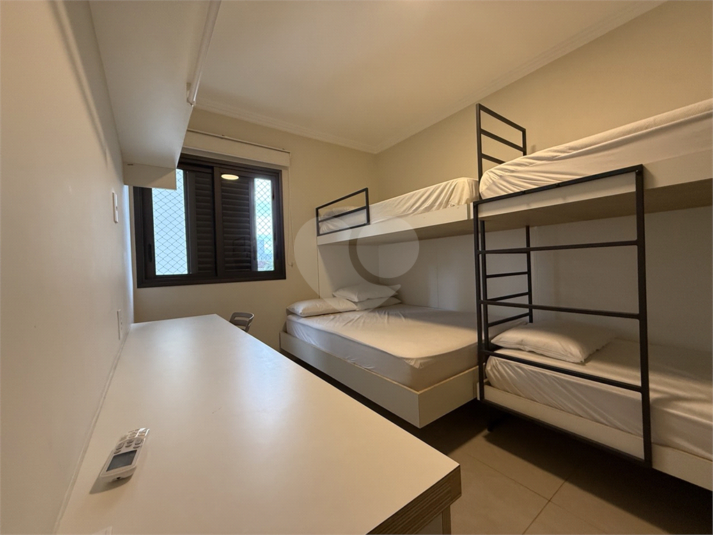 Confortável Apartamento de 4 dorms, 2 suítes, de 152 m2 na Av. General Rondon - Astúrias 