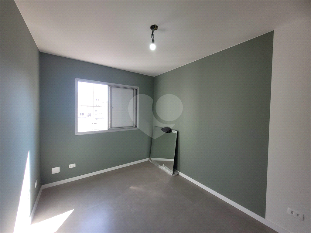 Apartamento na Rua Nova York no Brooklin - andar alto, totalmente reformado