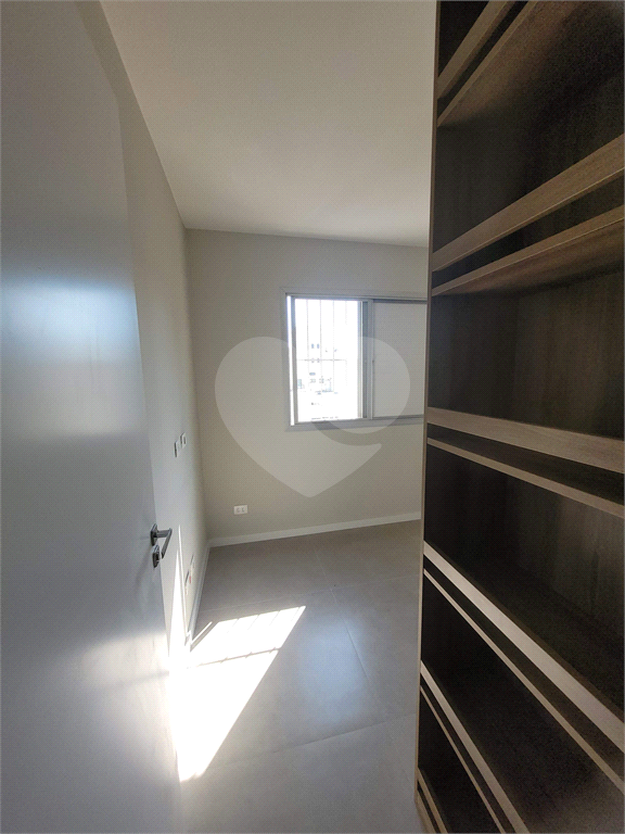 Apartamento na Rua Nova York no Brooklin - andar alto, totalmente reformado