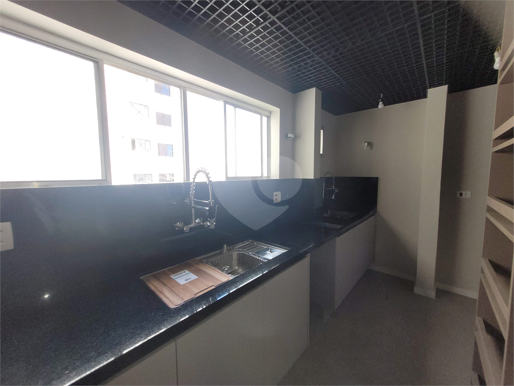 Apartamento na Rua Nova York no Brooklin - andar alto, totalmente reformado