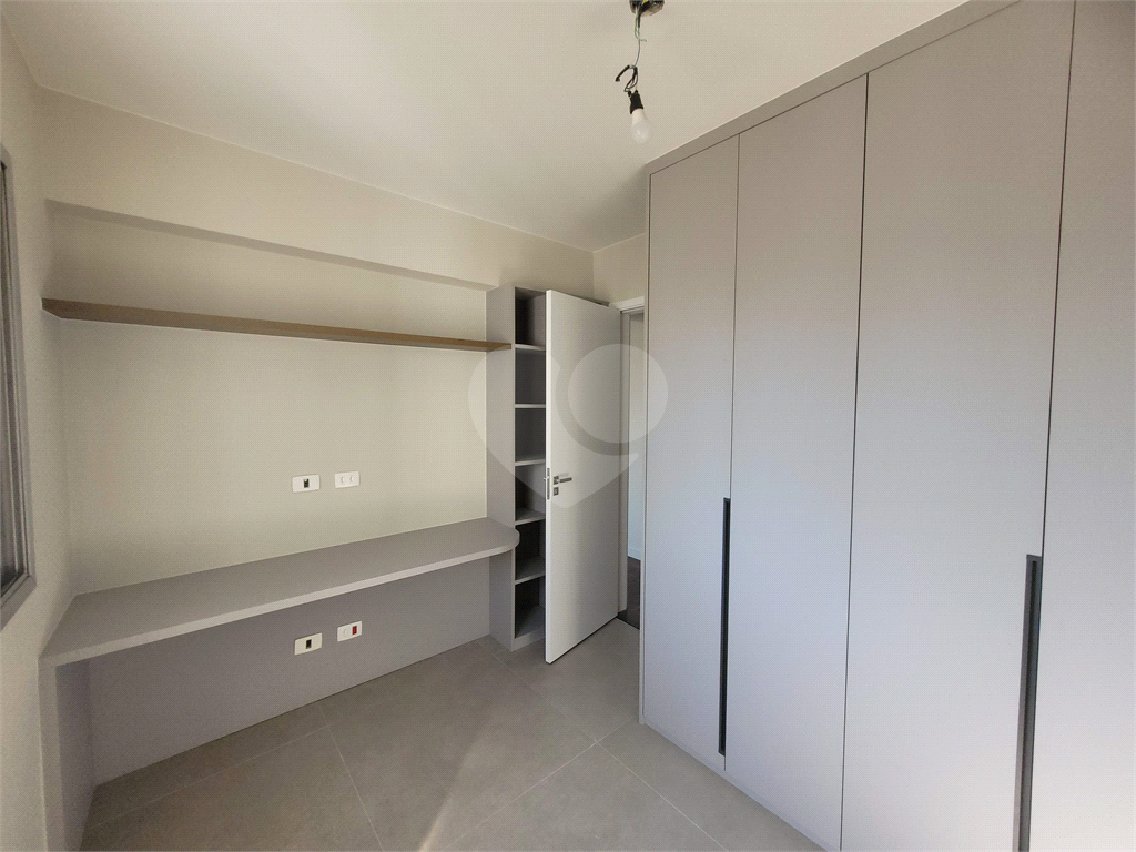 Apartamento na Rua Nova York no Brooklin - andar alto, totalmente reformado