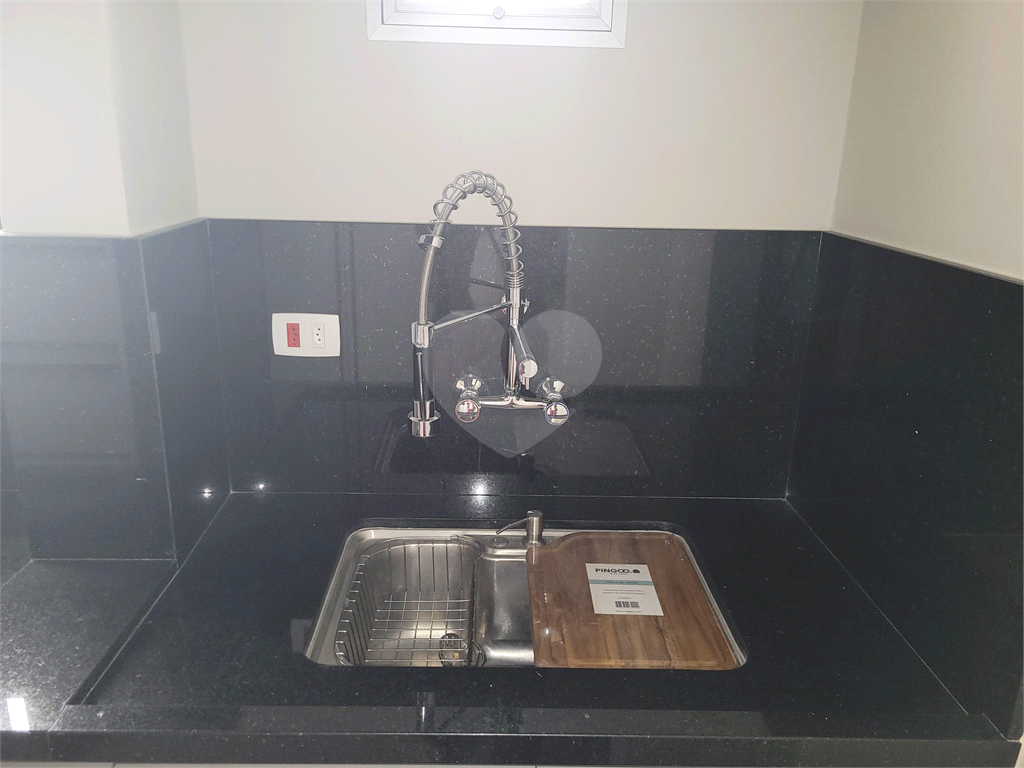 Apartamento na Rua Nova York no Brooklin - andar alto, totalmente reformado