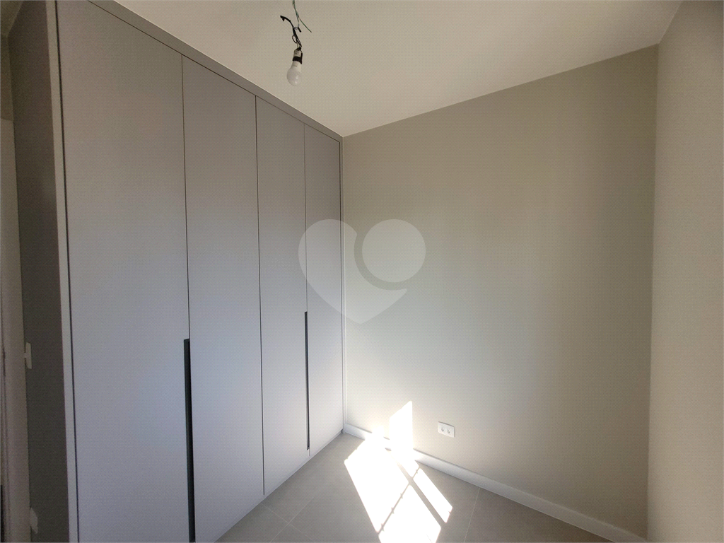 Apartamento na Rua Nova York no Brooklin - andar alto, totalmente reformado