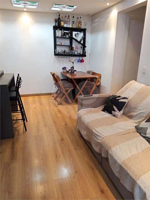 Apartamento à Venda no Condomínio Íris – Aquarella Pari | 3 Dormitórios, 1 Suíte, 76m², 1 Vaga e Acabamento Impecável