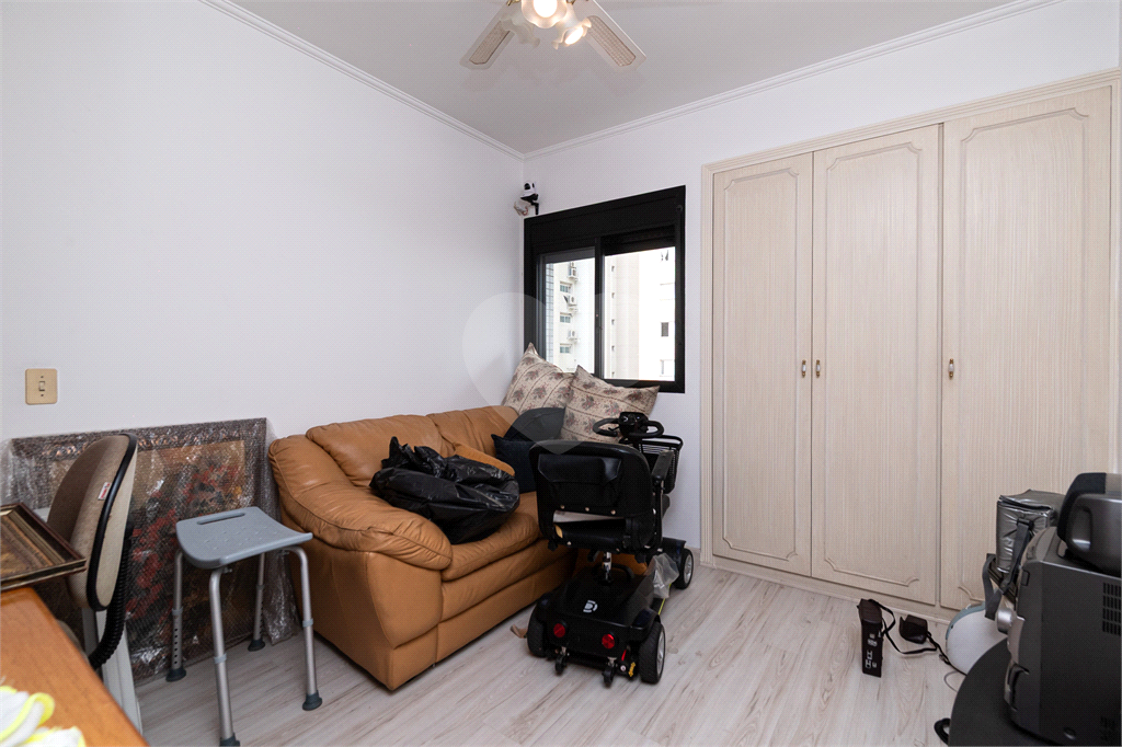 Apartamento - Perdizes 4 Dormitórios - 148 m²
