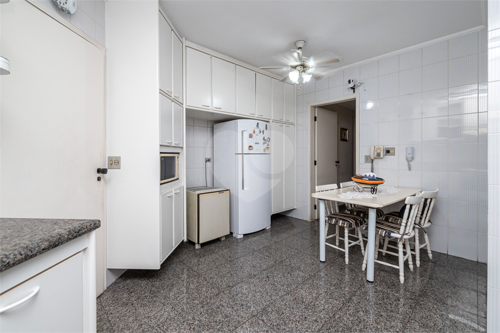 Apartamento - Perdizes 4 Dormitórios - 148 m²