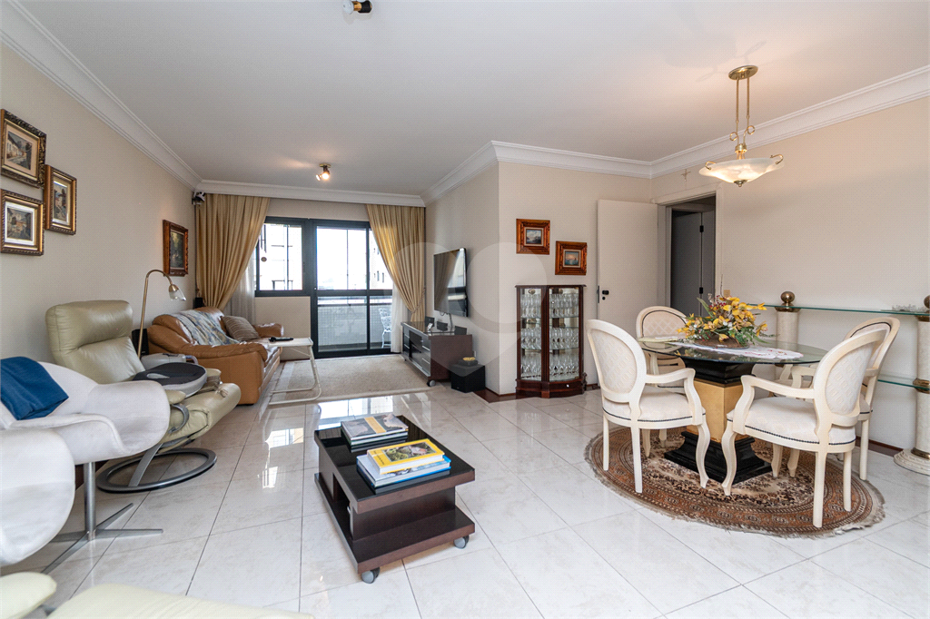 Apartamento - Perdizes 4 Dormitórios - 148 m²