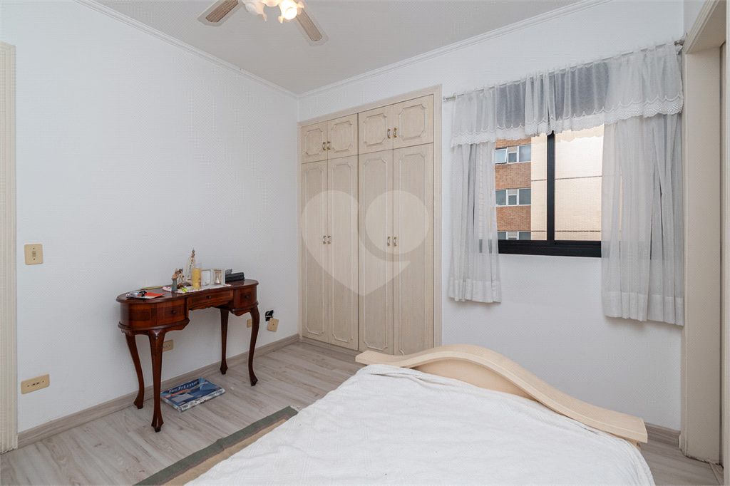 Apartamento - Perdizes 4 Dormitórios - 148 m²
