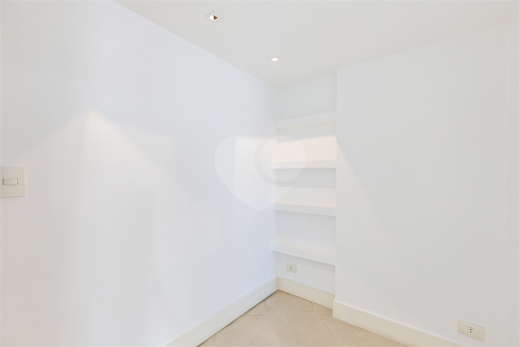 Apartamento - Perdizes  3 Dormitórios - 110 m² 
 