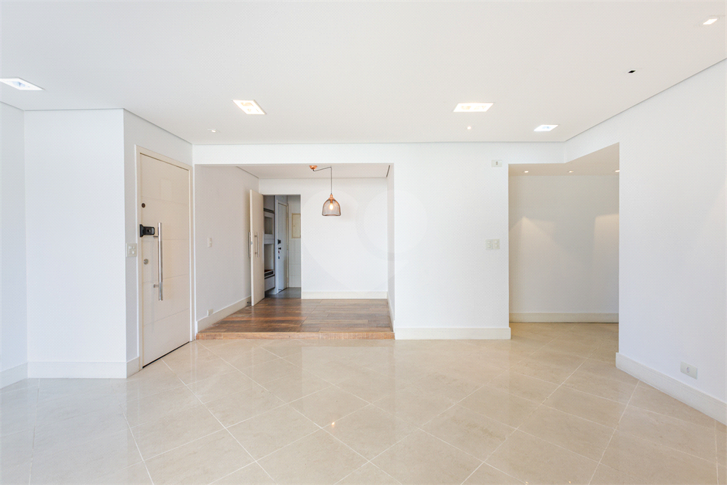 Apartamento - Perdizes  3 Dormitórios - 110 m² 
 