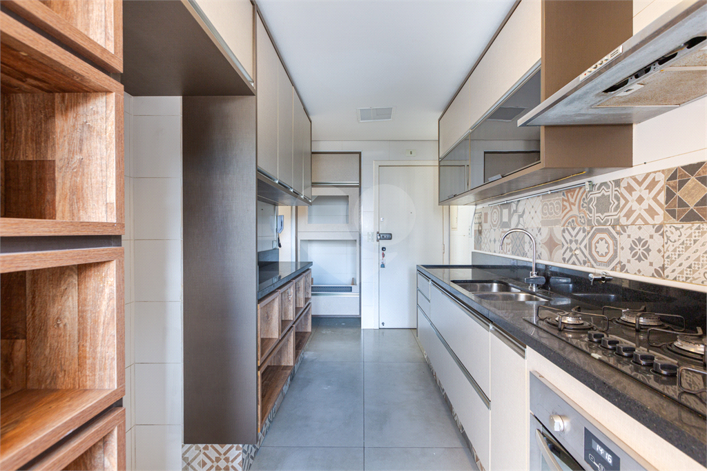 Apartamento - Perdizes  3 Dormitórios - 110 m² 
 