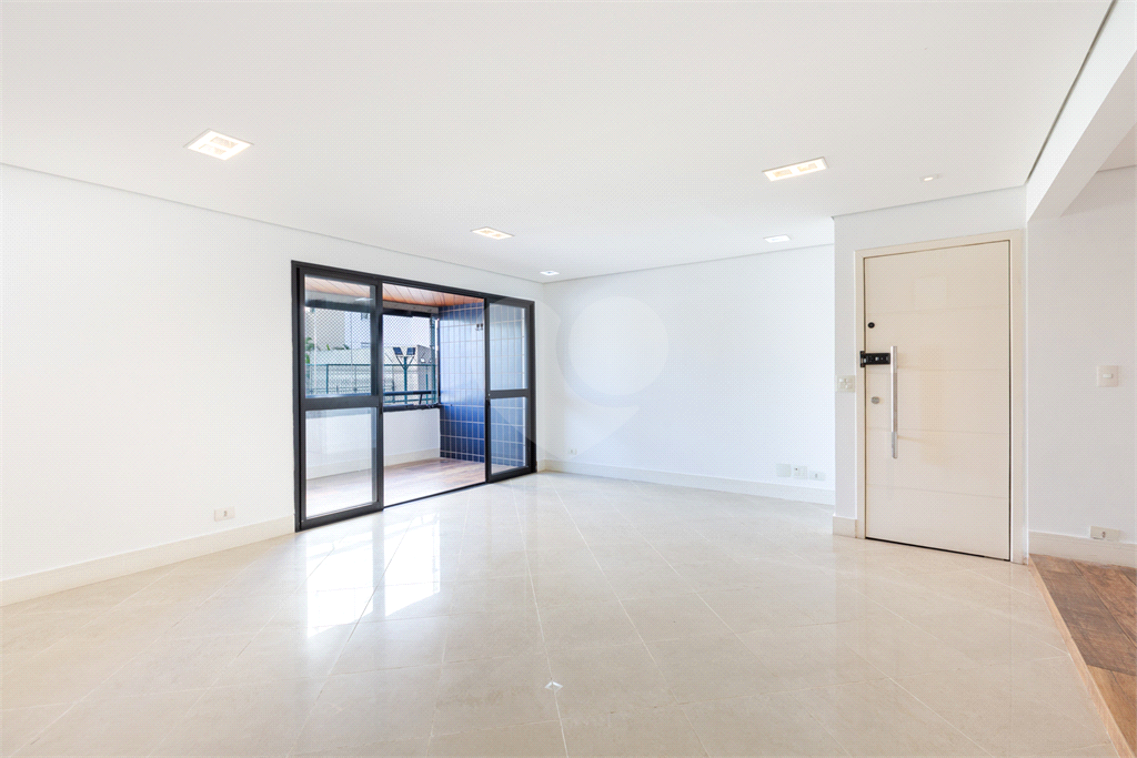 Apartamento - Perdizes  3 Dormitórios - 110 m² 
 