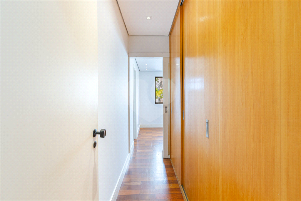 Apartamento - Perdizes  3 Dormitórios - 110 m² 
 