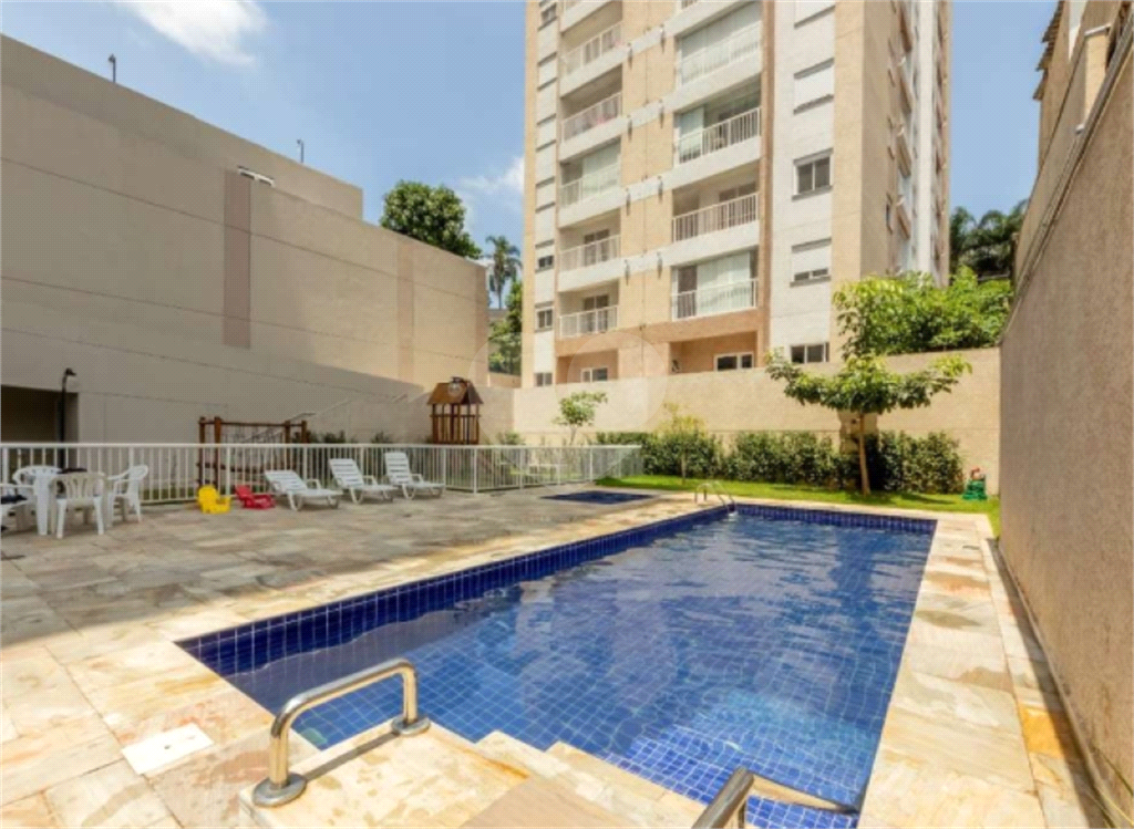 APARTAMENTO em MANDAQUI