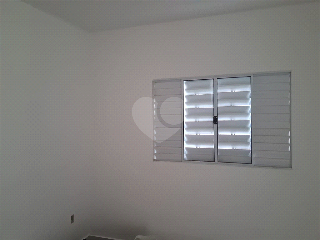 VENDE CASA DE 2 DORMITÓRIOS COM SUÍTE NO RESIDENCIAL FLORADA RAÍZES - COTIA