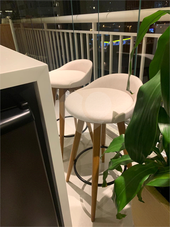 APARTAMENTO em BARRA FUNDA