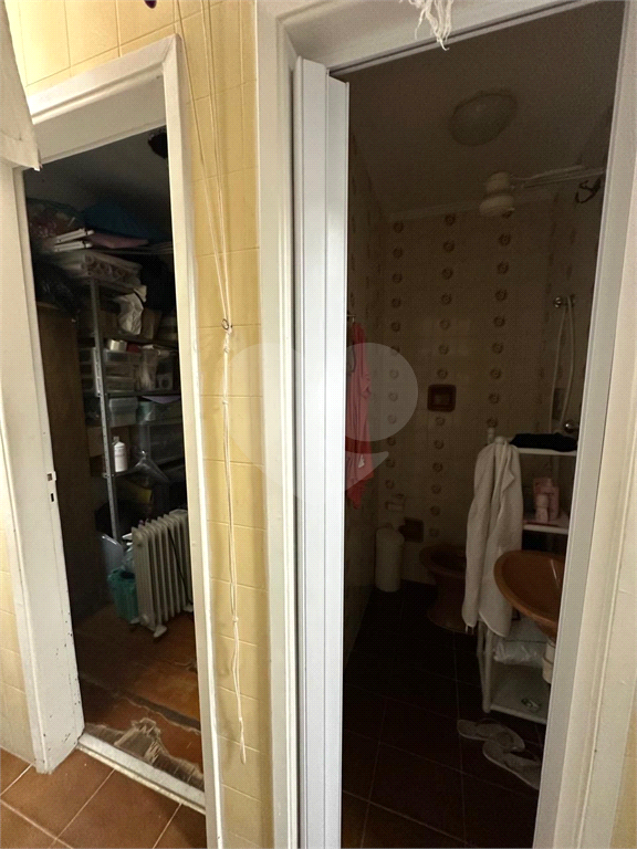 Apartamento - Perdizes - 3 Dormitórios - 126m²