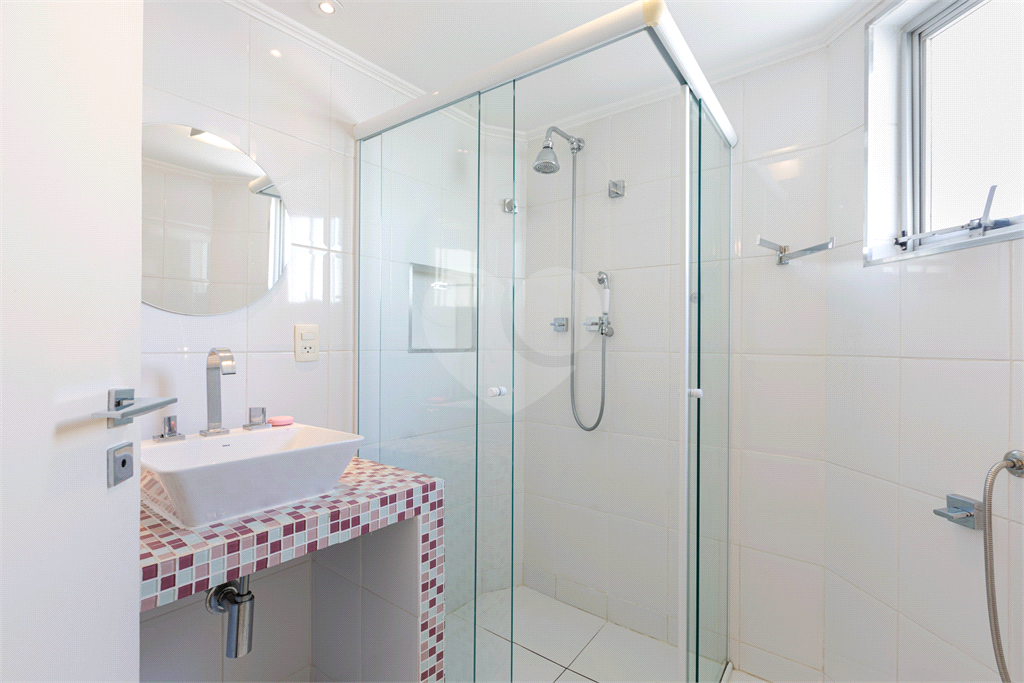 Apartamento - Perdizes - 3 Dormitórios - 126m²