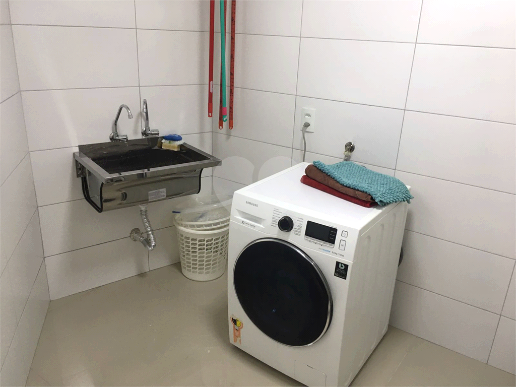 SOBRADO em JAÇANÃ