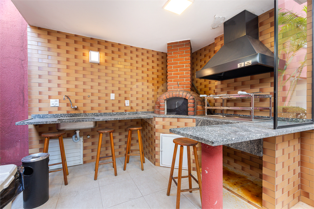 Apartamento - Perdizes 2 Dormitórios - 67 m²