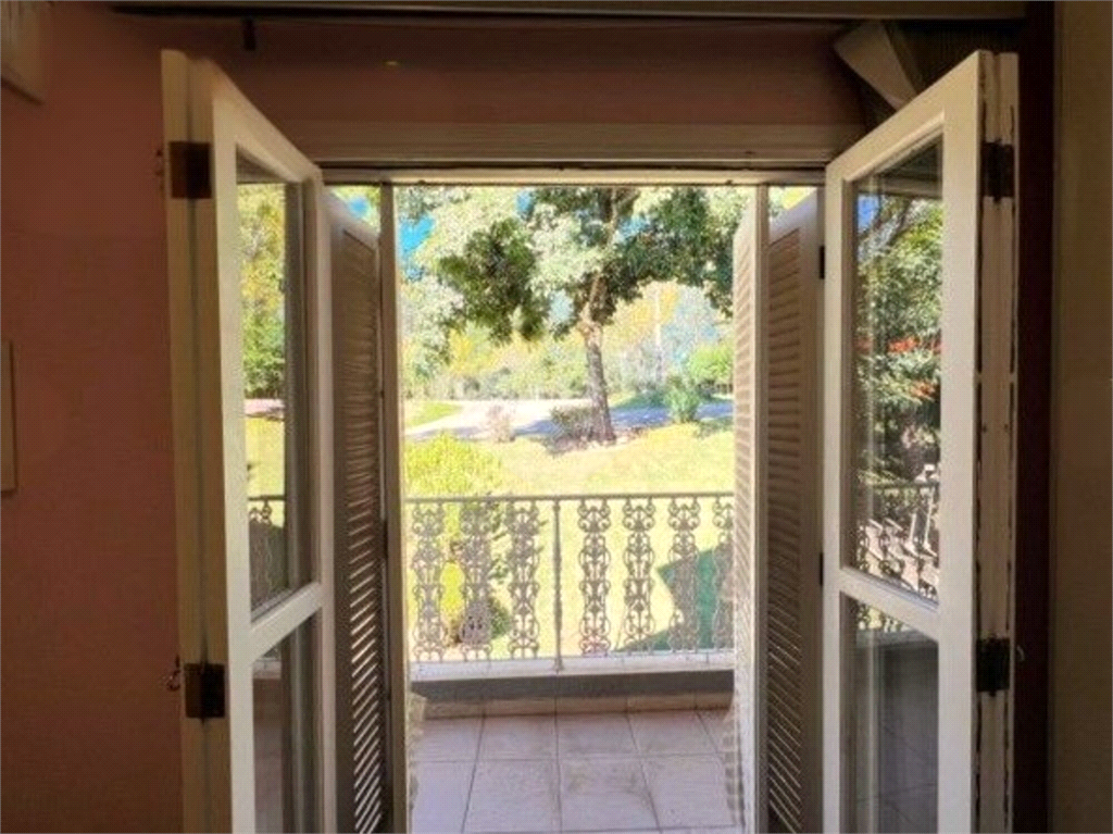 Casa de Condomínio à venda com 4 quartos, 367m² - Foto 23