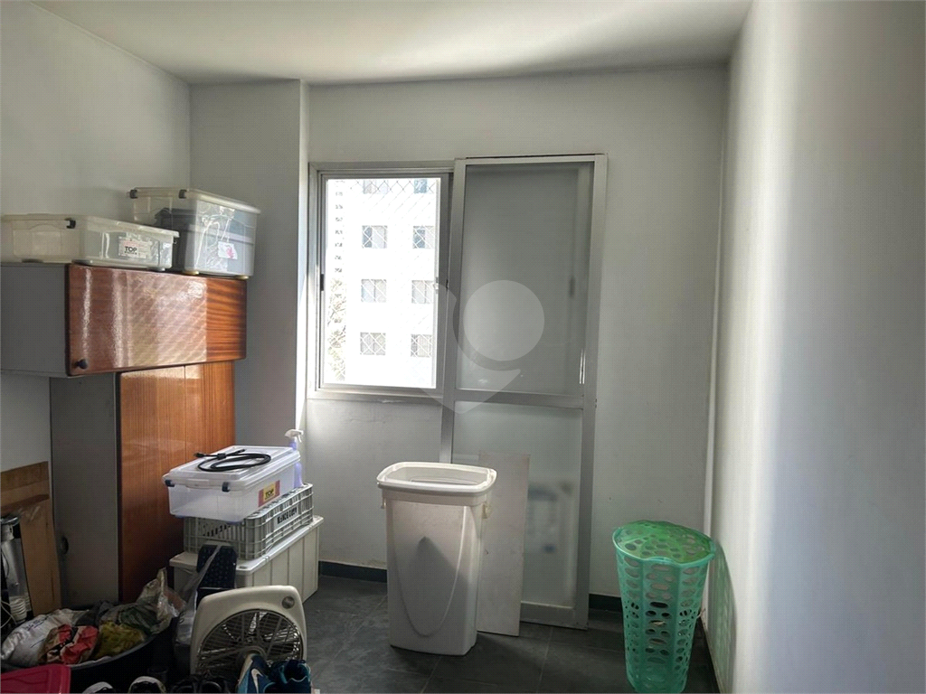 APARTAMENTO em MORUMBI