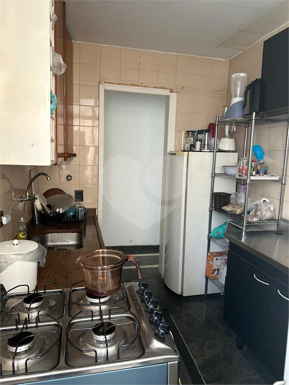 APARTAMENTO em MORUMBI